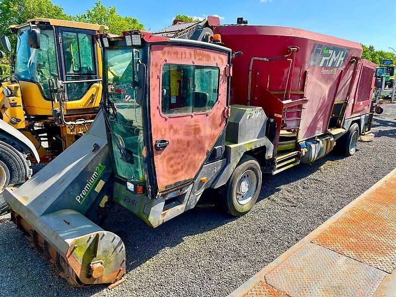 E-FARM: RMH premium 21, selbstfahrer- futtermischwagen, ersatzteilträger, motor läuft ! - Mixer feeder - id HMKMKZD - €5,882 - Year of construction: 2015 - Germany