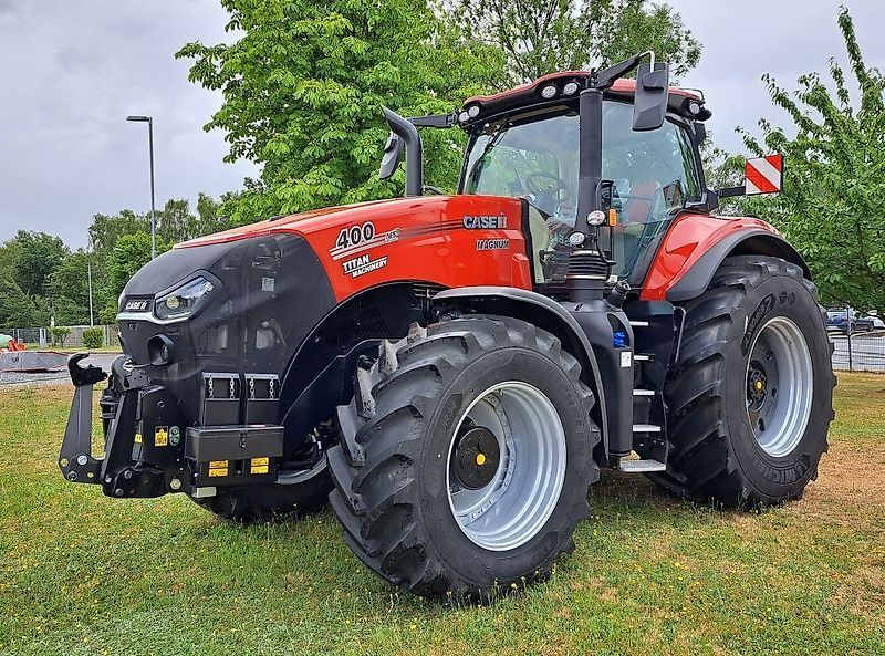 E-FARM: Case IH Magnum 400 - Traktor - id 4VW1JTP - 239.000 € - Baujahr: 2023 - Abgelesene Motorstunden: 13,Motorleistung (PS): 400,Deutschland