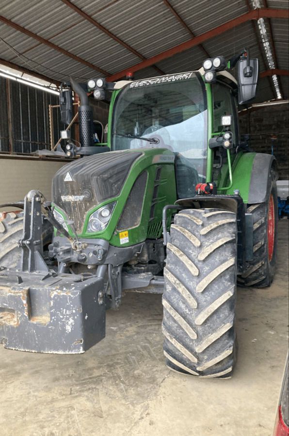 E-FARM: Fendt 514 Vario - Tractor - id 8HNCBH3 - 89.000 € - Año: 2018 - Horas: 2800,Potencia del motor: 140,Francia