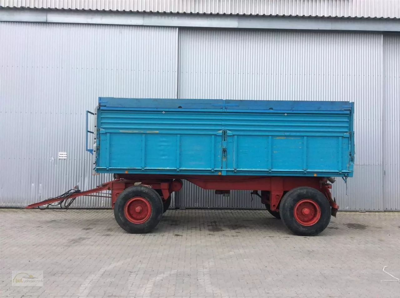 E-FARM: sonstige keine angabe ka 16/3m - Volquete - id SPMAEAC - 10.924 € - Año: 1981 - Alemania