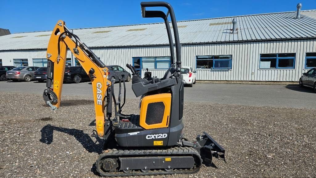 E-FARM: Case IH cx12d - Mini-pelle - id LJXTTVU - 21 184 € - Année: 2023 - Danemark