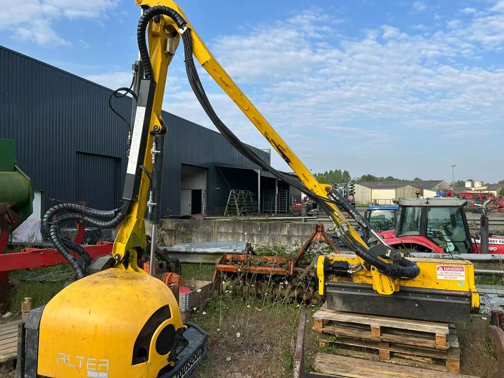 E-FARM: Rousseau altea 550 pa - Épareuse - id HPUE5Y7 - 15 000 € - Année: 2019 - France