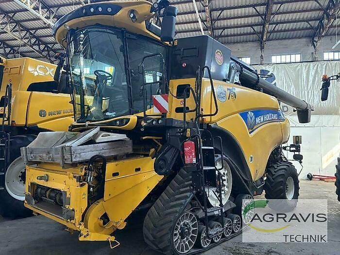 E-FARM: New Holland CR 9.80 Raupe - Cosechadora - id W5US2LH - 169.900 € - Año: 2016 - Horas: 1850,Potencia del motor: 510,Alemania