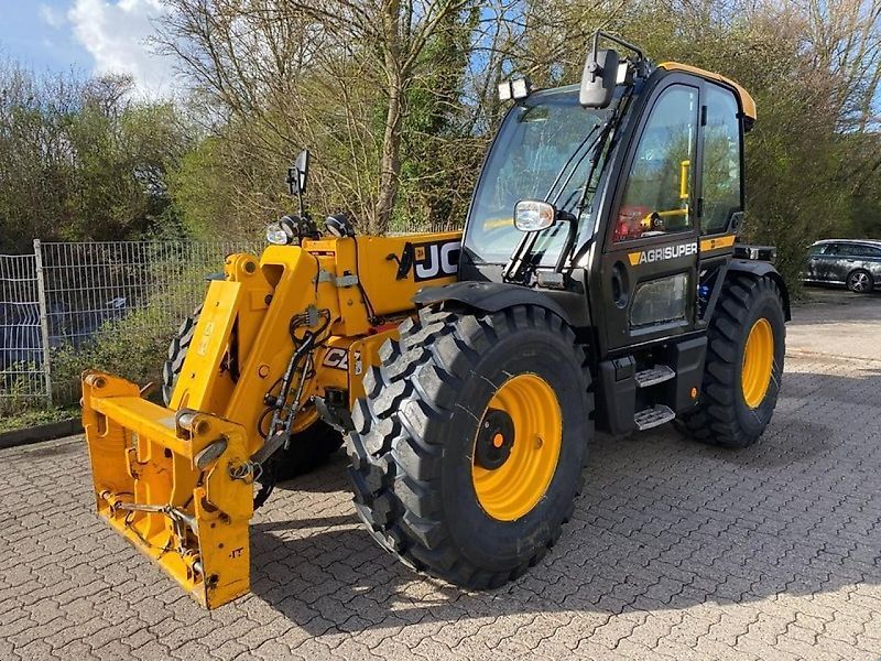 JCB 542-70 AGRI Super Teleszkópos rakodó 77 500 EUR