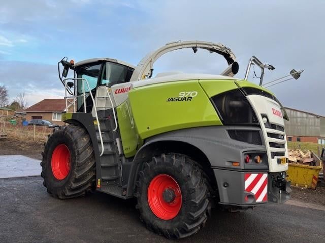 E-FARM: Claas Jaguar 970 - Sieczkarnia samobieżna - id SYT9GRX - 232 534 € - Rok produkcji: 2018 - Motogodziny: 2 100,Zjednoczone Królestwo