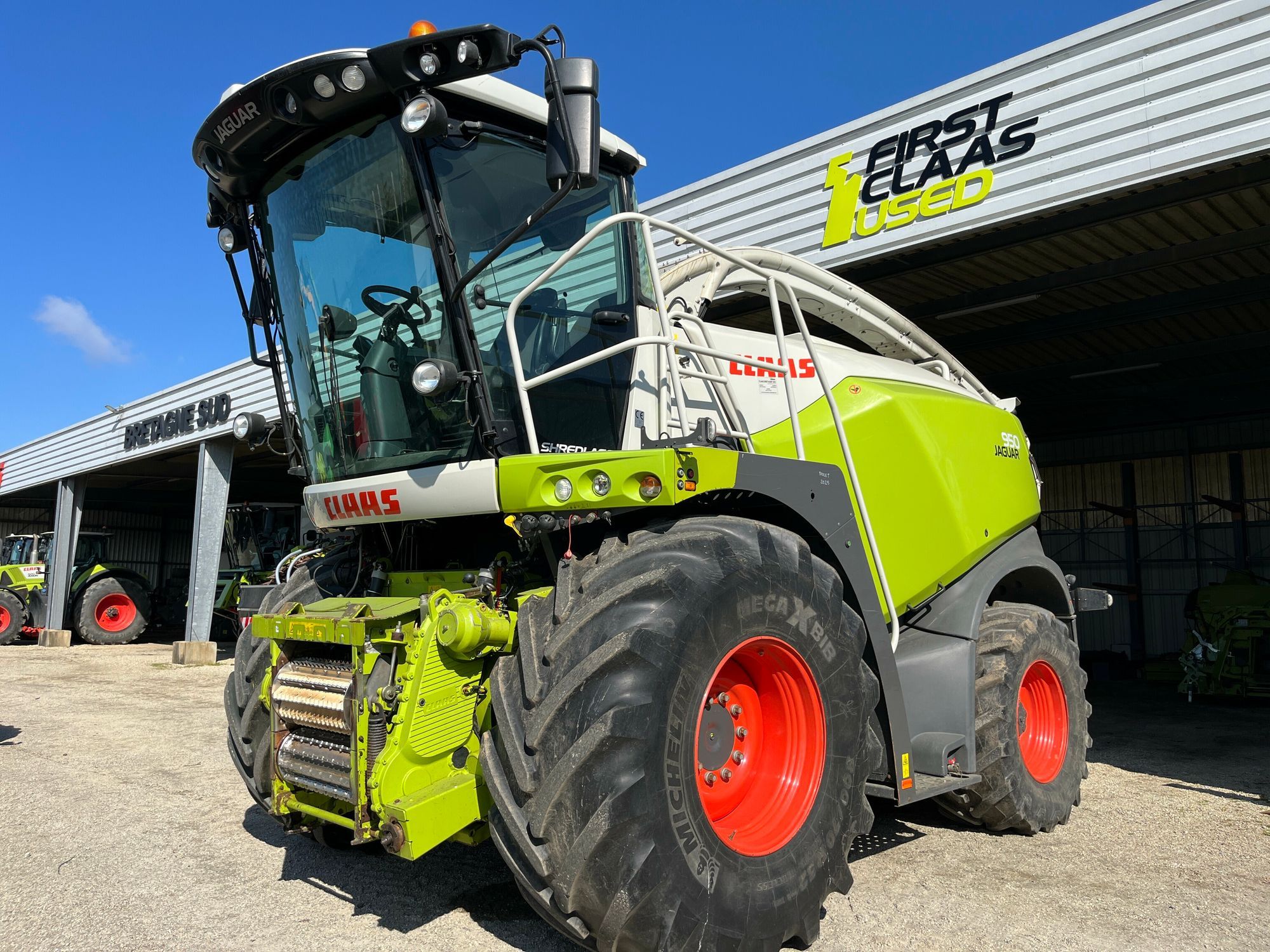 E-FARM: Claas Jaguar 950 - Cosechadora de forraje autopropulsada - id 1WKCZCQ - 195.000 € - Año: 2017 - Horas: 2697,Potencia del motor: 507,Francia