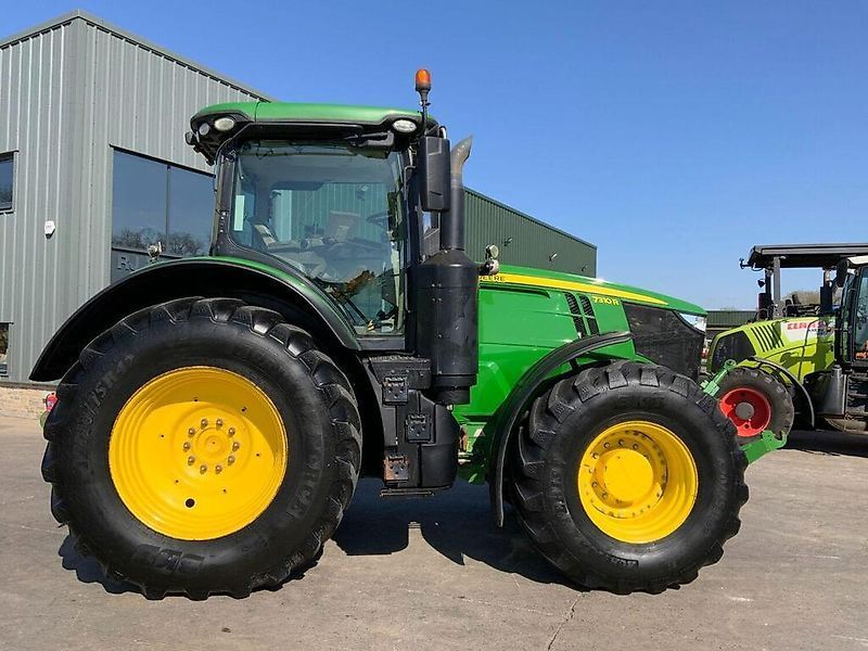 John Deere 7310 R Traktor 71.790 €