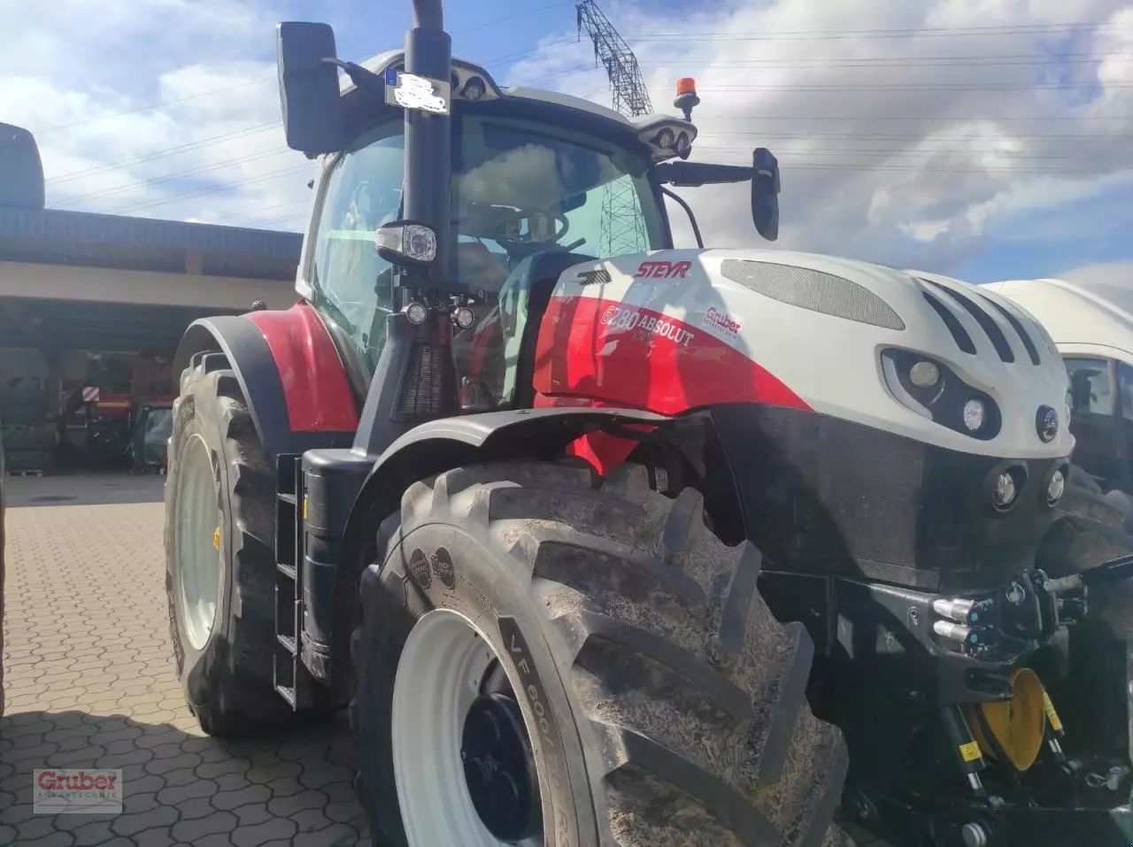 Steyr Absolut CVT 6280 Tractor €198,000