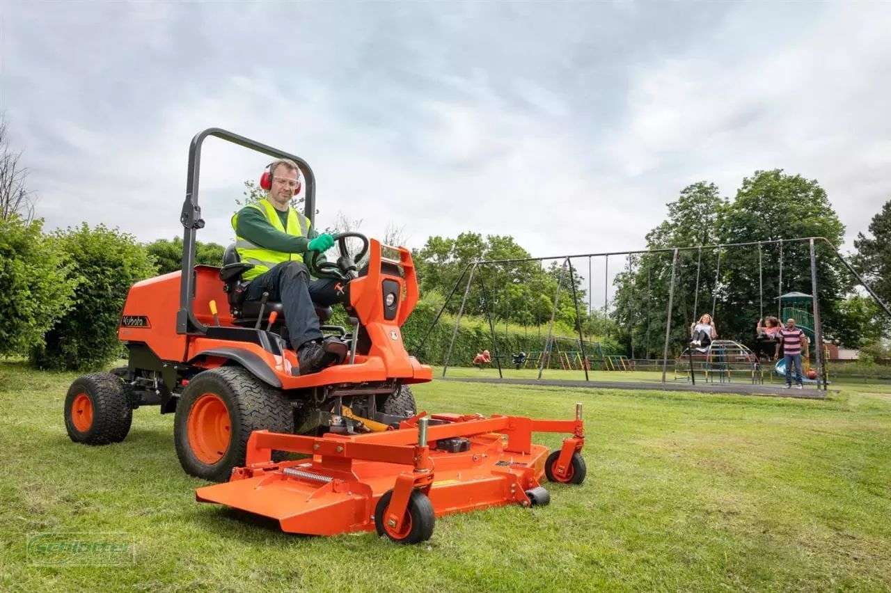 E-FARM: Kubota F251 - Tondeuse - id S6PYA2Z - 23 900 € - Année: 2023 - Allemagne