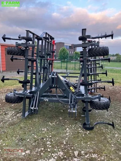 E-FARM: SAPHIR allstar ll 501 - Mechanical weed control - id 5DNY3NR - €12,900 - Year of construction: 2024 - Germany