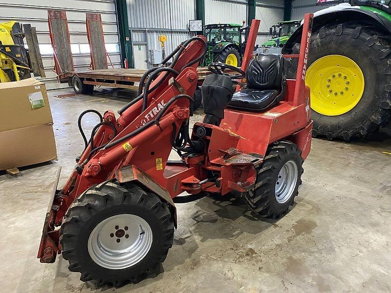 E-FARM: Weidemann 1230 *neuer motor - 0 std.* - Kompaktlader - id ZJI2HFS - 15.000 € - Baujahr: 2002 - Deutschland