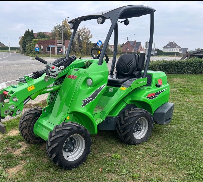 Avant 528tdl Miniładowarka 28 950 €