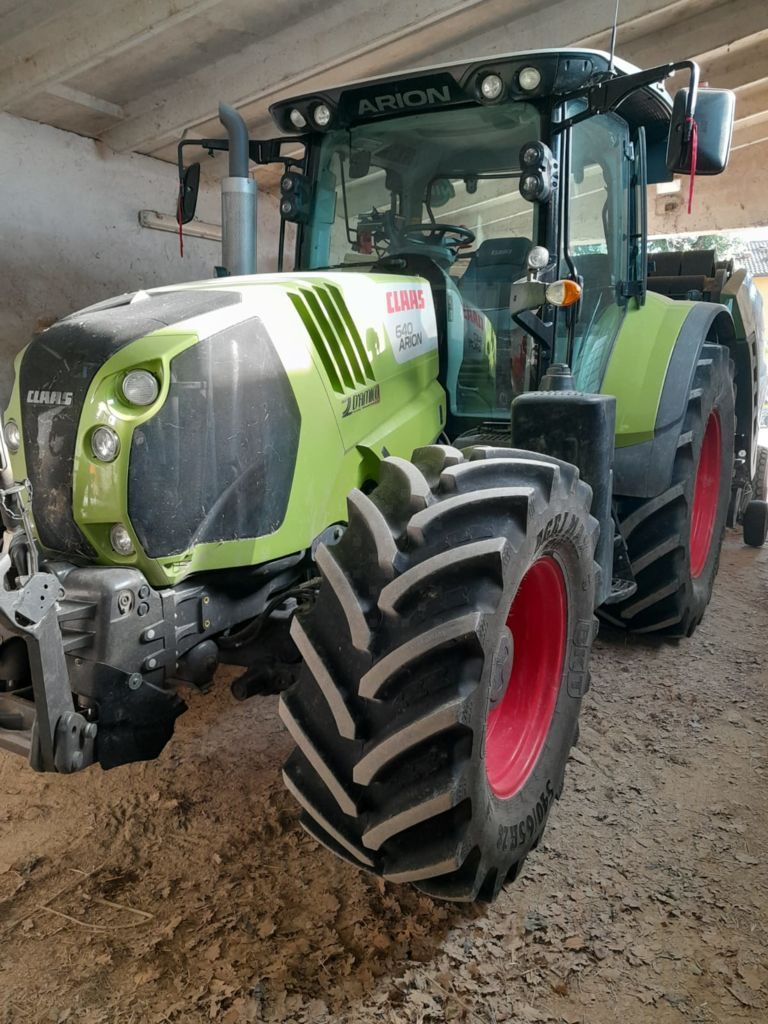 Claas Arion 640 CIS Tractor €65,000