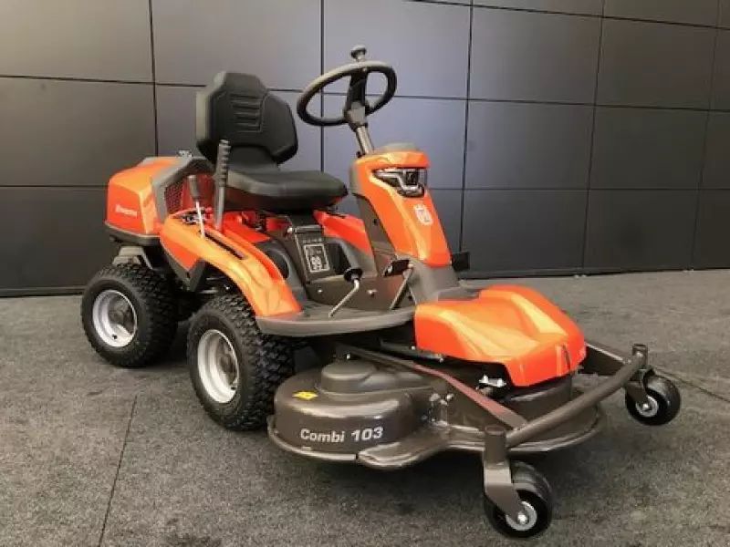 Husqvarna R 316TsX AWD Rasenmäher 7.075 €