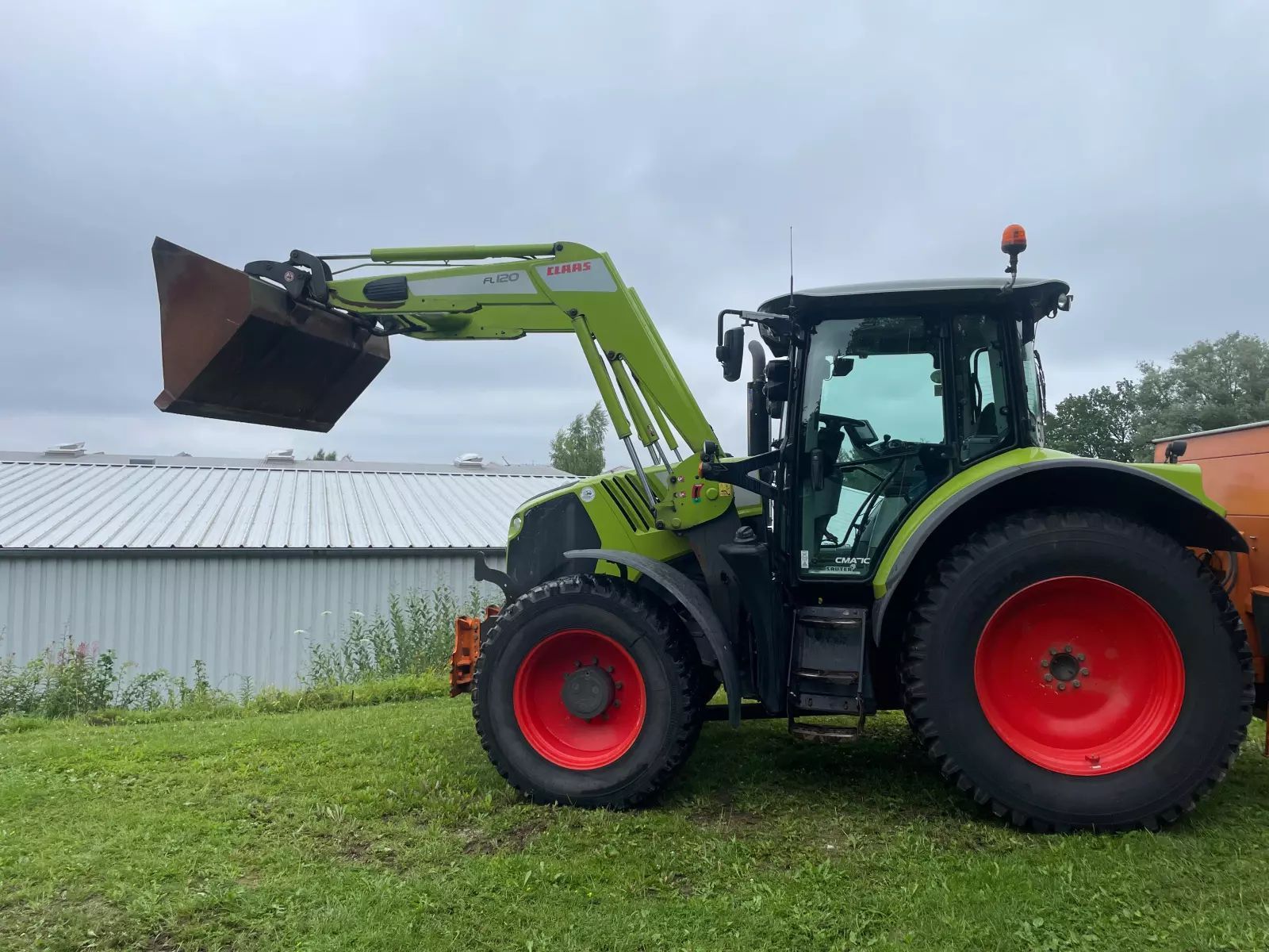 E-FARM: Claas Arion 530 - Tractor - id ELGKFNB - €47,000 - Year of construction: 2016 - Engine hours: 6,264,Engine power (HP): 142,Germany
