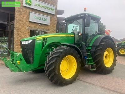 E-FARM: John Deere 8370 R - Τρακτέρ - id NKI3QUC - 177.126 € - Χρονία: 2019 - Μετρητής ωρών: 3.270,Ισχύς κινητήρα: 370,Ηνωμένο Βασίλειο