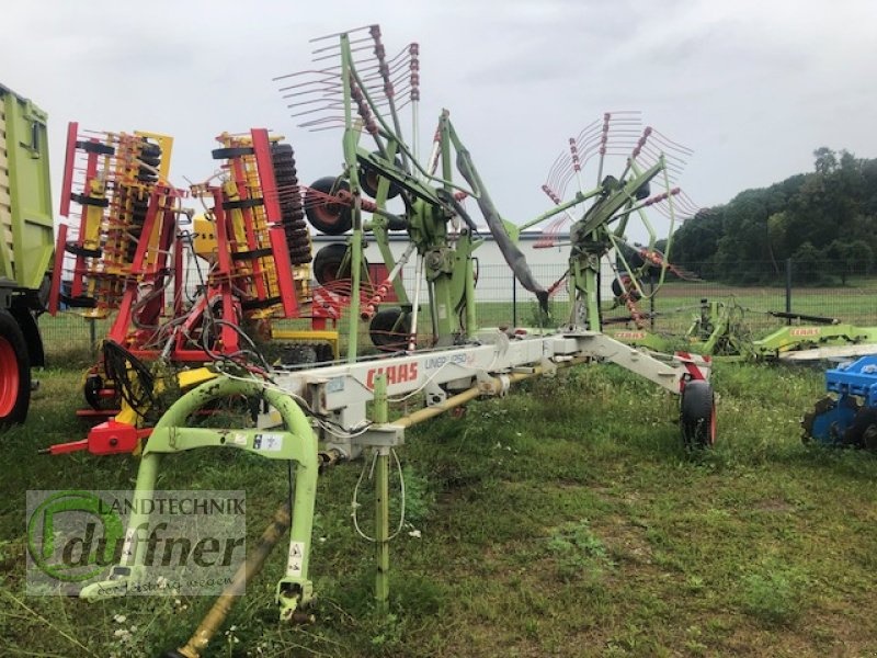 Claas liner 1250 windrower €5,798