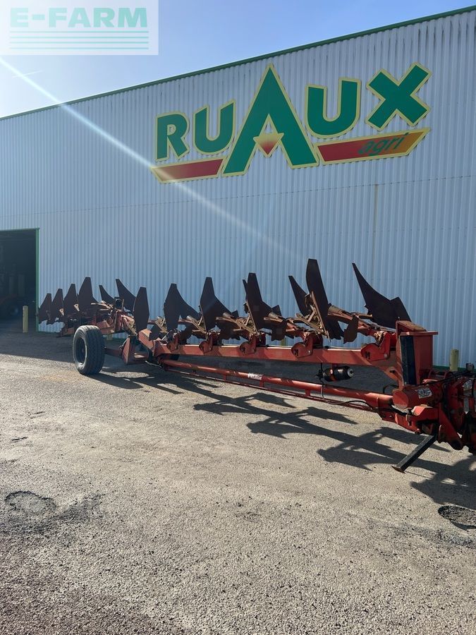 GREGOIRE BESSON sper y9 Charrue 8 500 €