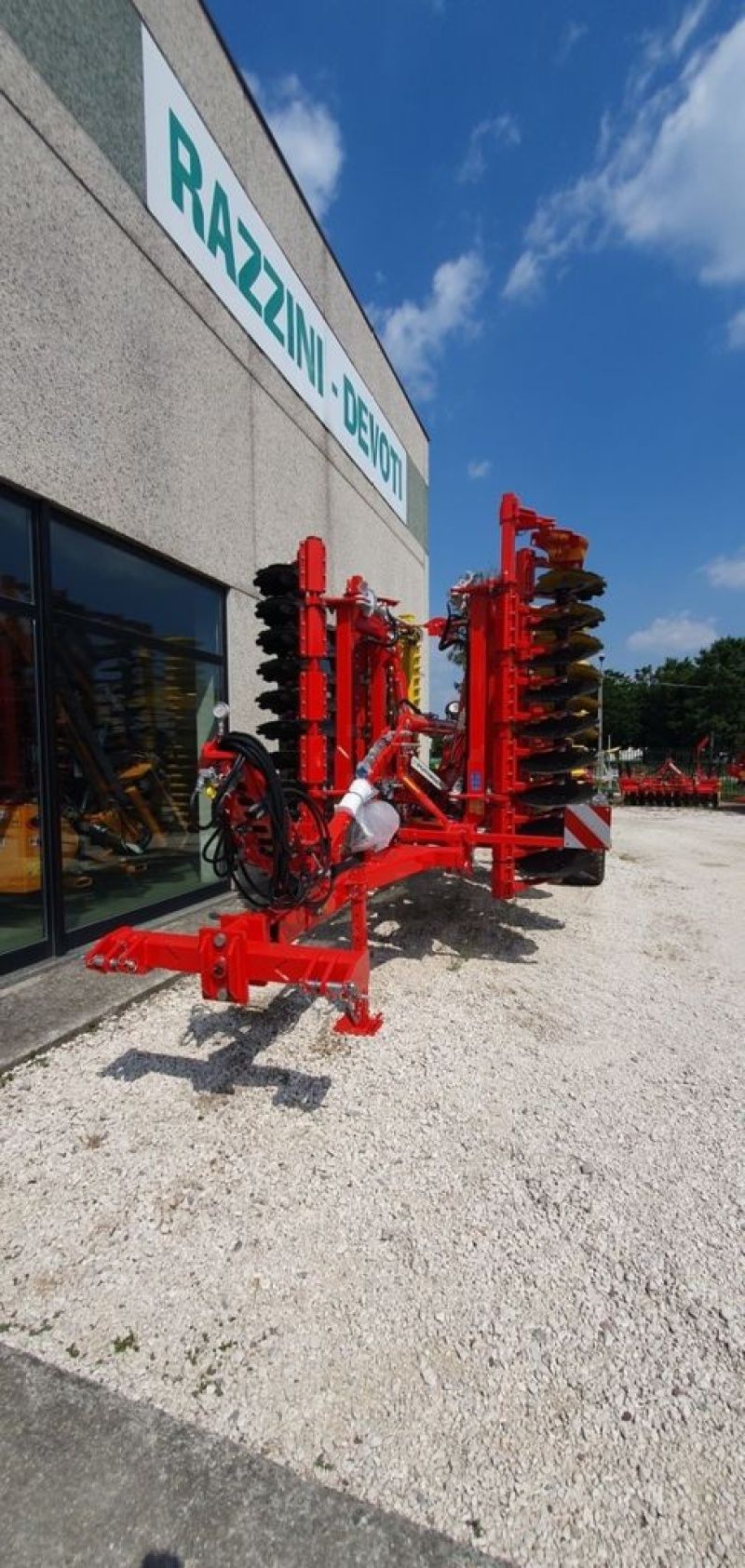 E-FARM: Pöttinger terradisc 5001 t - Scheibenegge - id DP2WVK8 - Italien