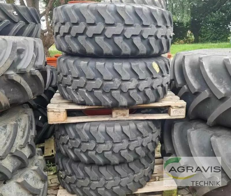 E-FARM: BKT 405/70-r20 - Kolesa in gosenica - id QLLZZHD - Leto izgradnje: 2024 - Nemčija