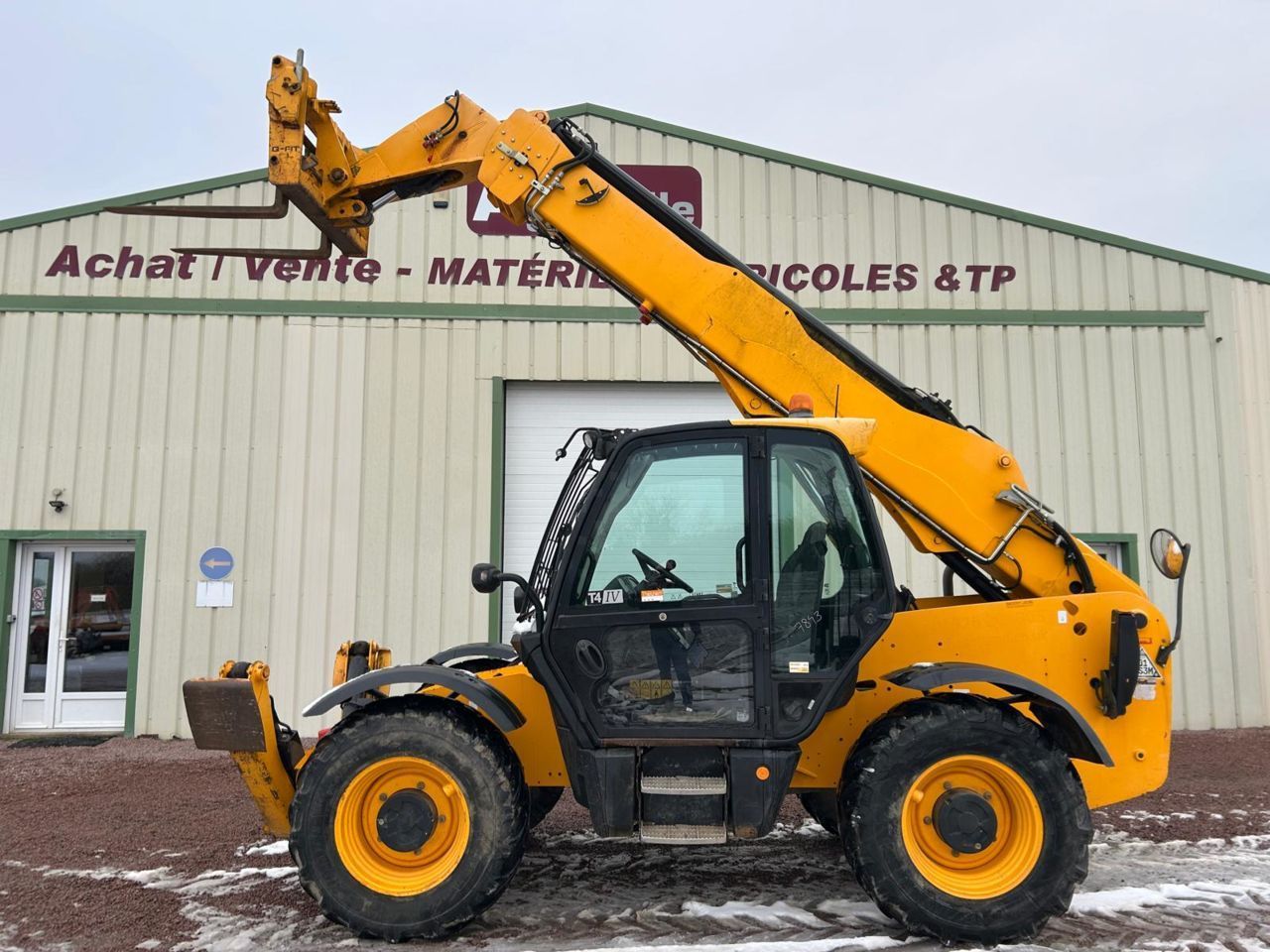 JCB 535-125 Chargeur télescopique  38 000 €