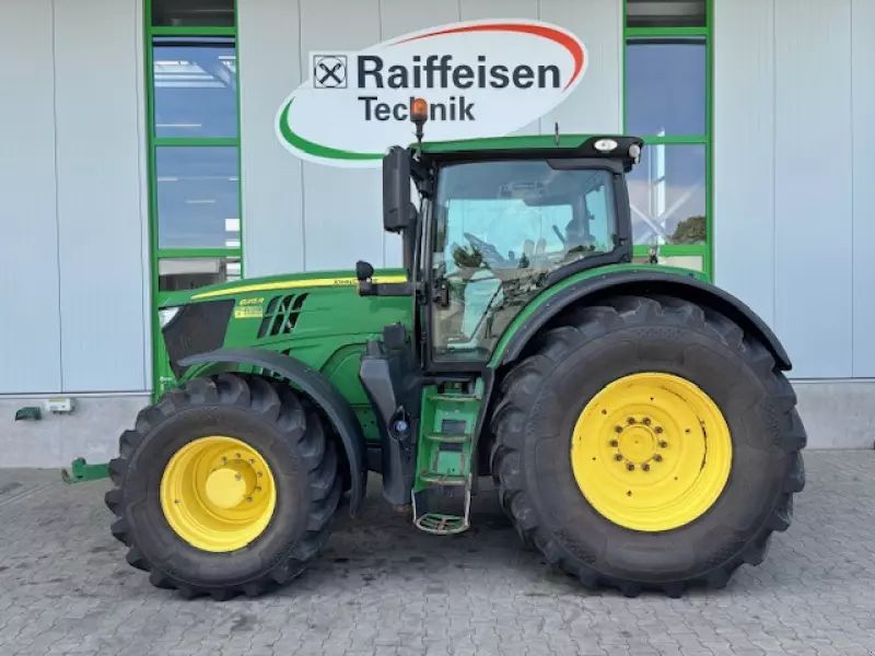 E-FARM: John Deere 6215 R - Traktor - id TQMA9II - 55.000 € - Baujahr: 2015 - Abgelesene Motorstunden: 11.958,Motorleistung (PS): 215,Deutschland