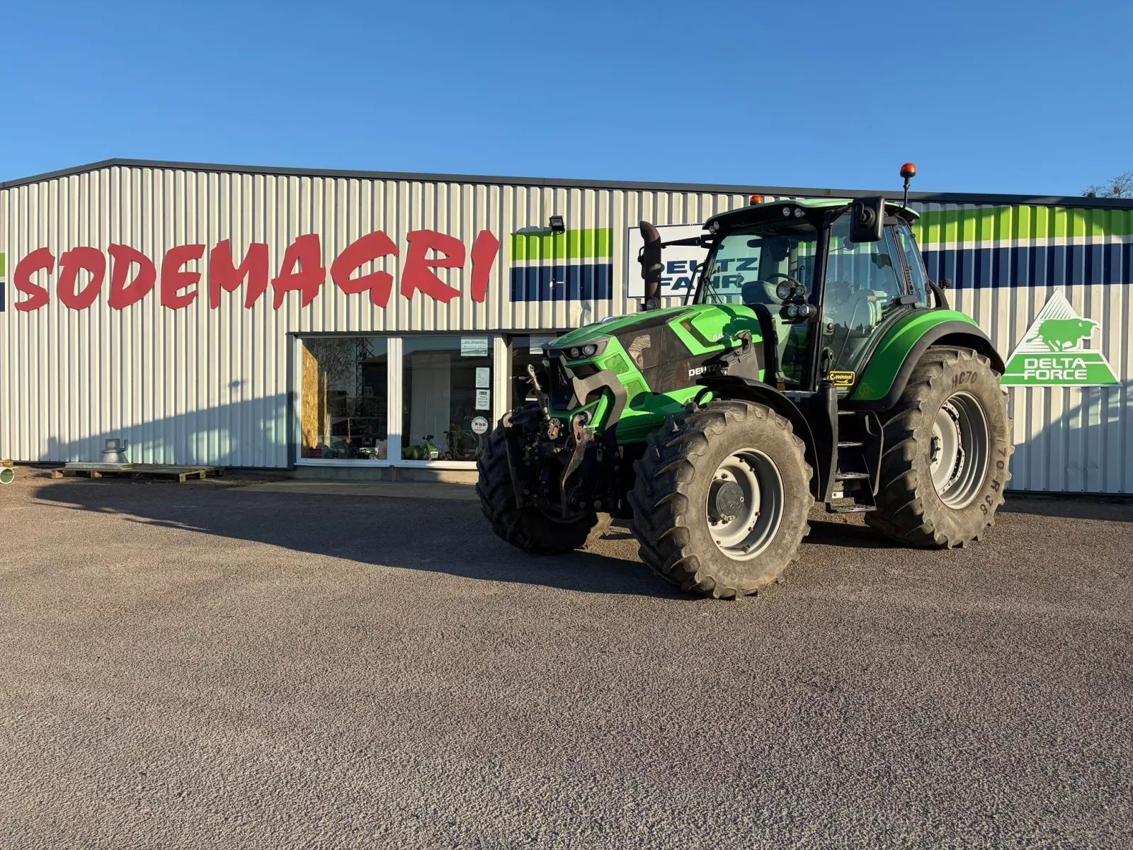 Deutz-Fahr AgroTron 6155 RCShift Traktor 57 500 €