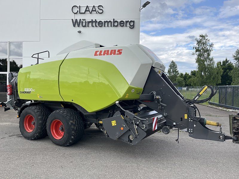 E-FARM: Claas Quadrant 5300 FC - Baler - id MGDLE2V - €135,000 - Year of construction: 2021 - Germany
