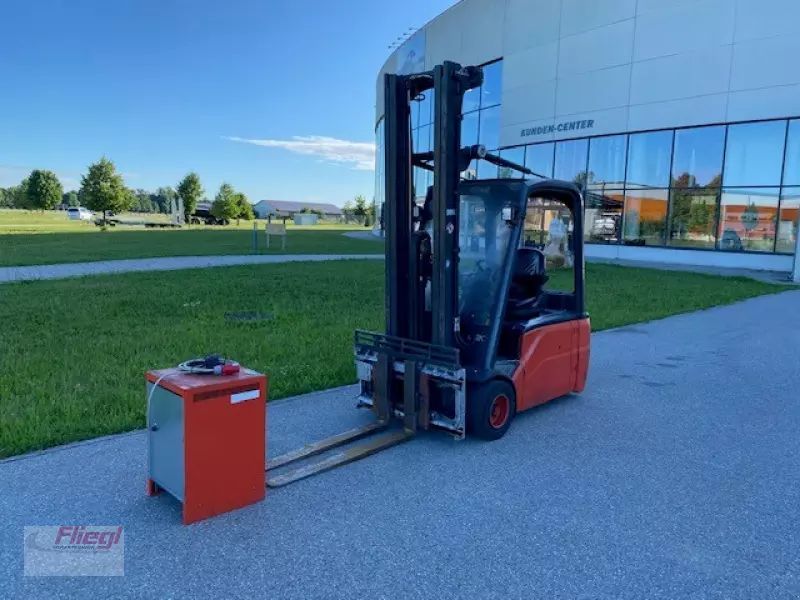 E-FARM: Linde e20l-01 - Carretilla elevadora - id DYXGXNU - 9900 € - Año: 2013 - Horas: 6873,Alemania