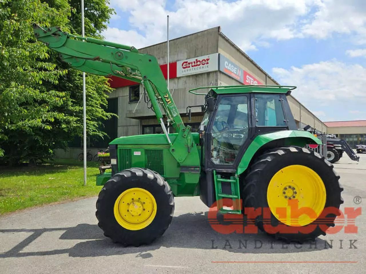 E-FARM: John Deere 6610 - Tractor - id FBI6FSS - €29,619 - Year of construction: 2000 - Engine hours: 8,754,Engine power (HP): 114,Germany