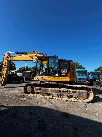 Caterpillar 335 f Excavator pe șenile 69.900 EUR