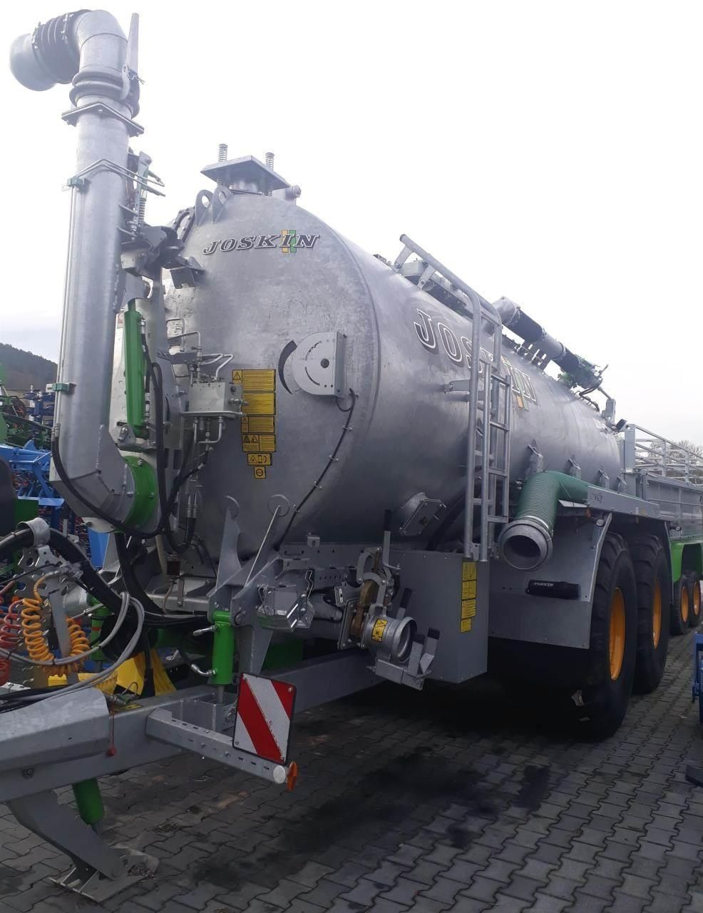 E-FARM: JOSKIN VOLUMETRA 16500 D - Tonne à lisier - id LW4AITG - 84 500 € - Année: 2022 - Allemagne