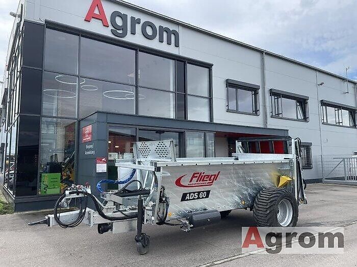 Fliegl ADS 60 Mist- und Kompoststreuer