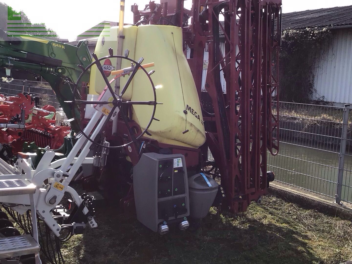 Hardi MEGA 12 Sprayer €25,100