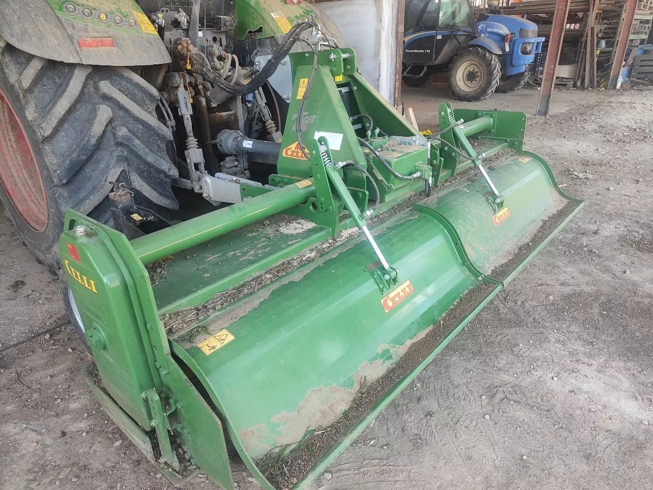 Celli tigen 250 Power harrow €14,000