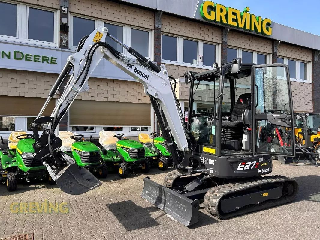 E-FARM: Bobcat e27z - Mini-pelle - id LV6YRFL - 33 970 € - Année: 2023 - Allemagne