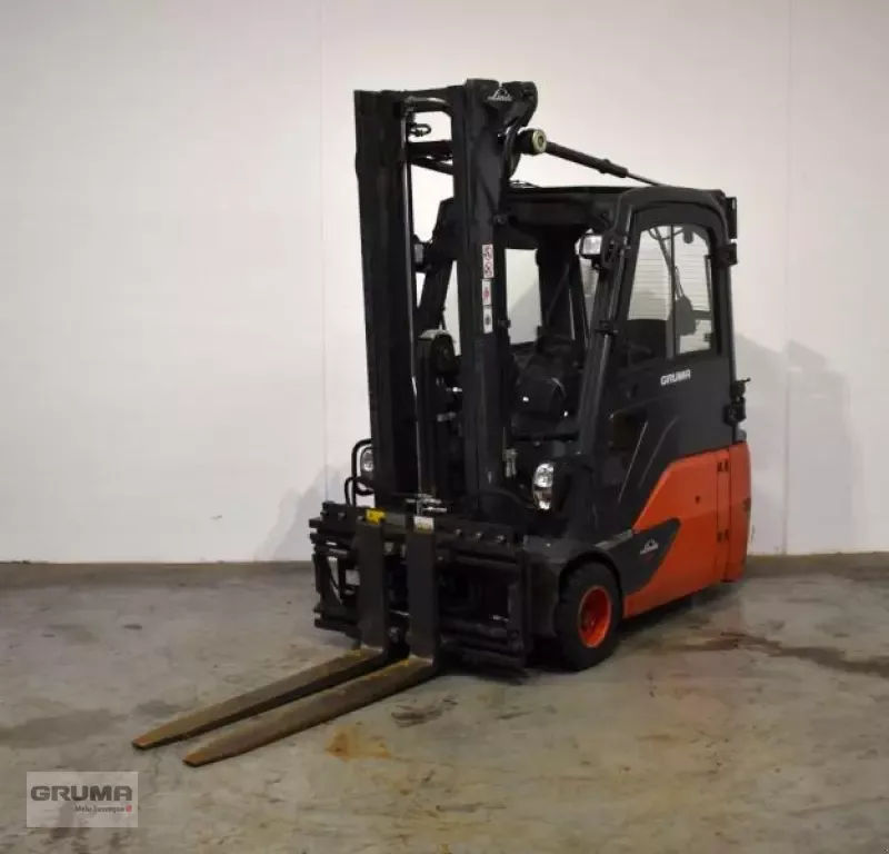 E-FARM: Linde e 18 l evo 386-02 - Maszt sztaplowy - id UMZHWGX - 13 900 € - Rok produkcji: 2017 - Motogodziny: 3865,Niemcy