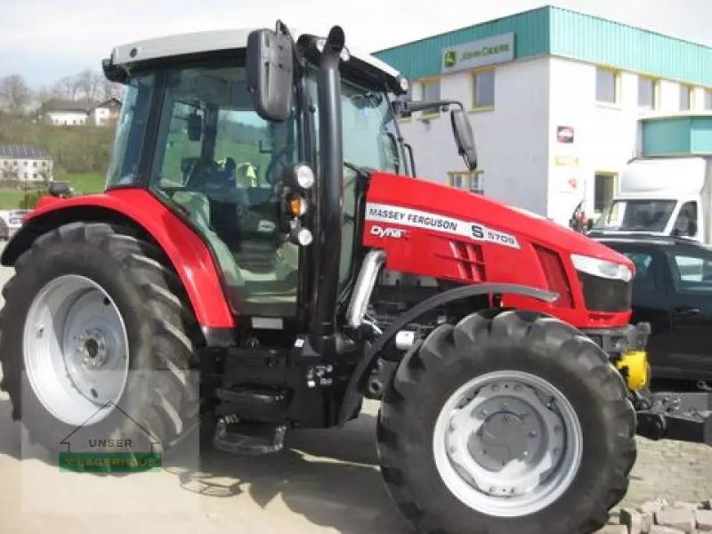 Massey Ferguson 5709 S Tractor €77,434