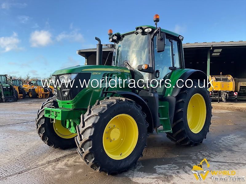 John Deere 6130 M Tracteur 88 534 €