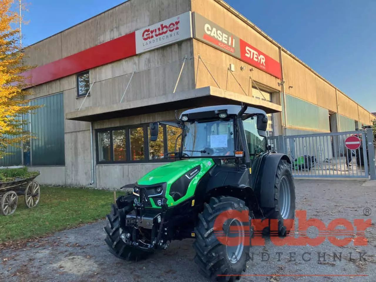 E-FARM: Deutz-Fahr 5095D - Trattore - id E2AQBQQ - 48.450 € - Anno di costruzione: 2023 - Ore: 187,Potenza del motore: 90,Germania