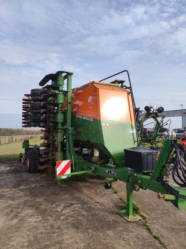 E-FARM: Amazone cirrus 6003- 2 c - Direct Drill - id AQVJ6IR - €56,000 - Year of construction: 2018 - France