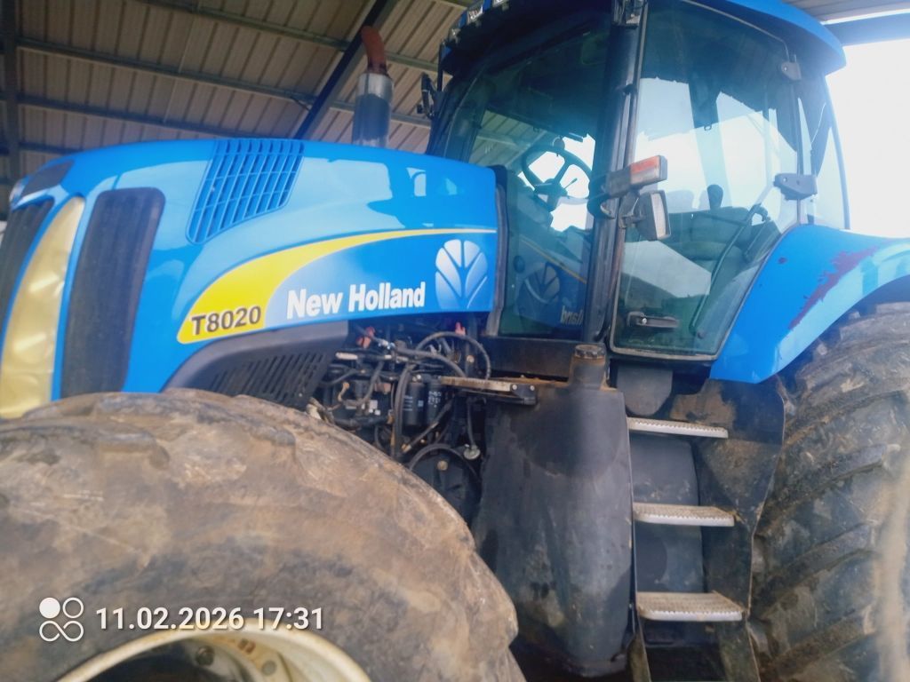 New Holland T 8020 Traktor 35 000 €