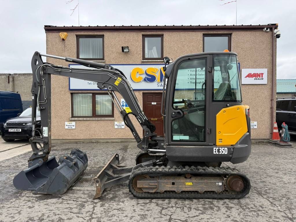 VOLVO ec 35 d Mini excavator €27,200