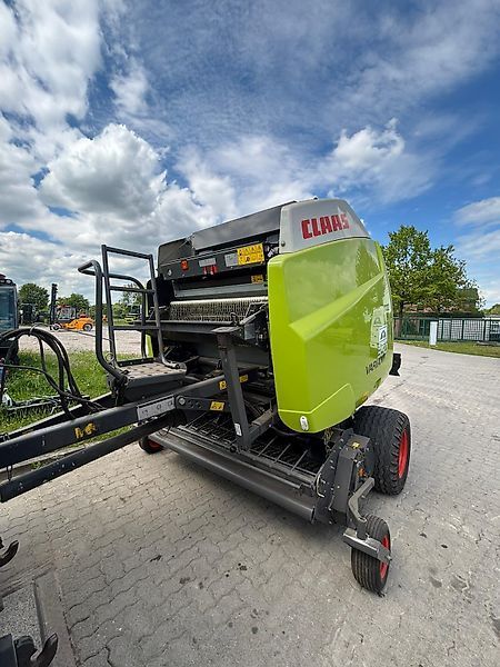 Claas Variant 350 RF Presse à balles 15 000 €