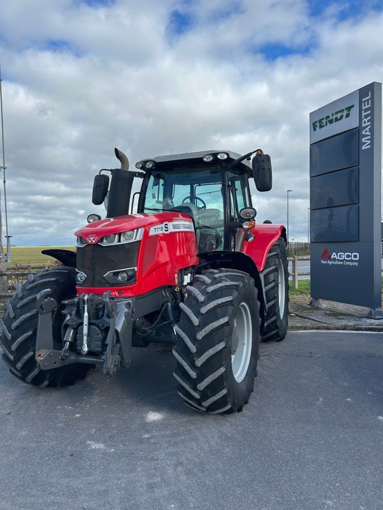 Massey Ferguson 7718S Tractor €65,000
