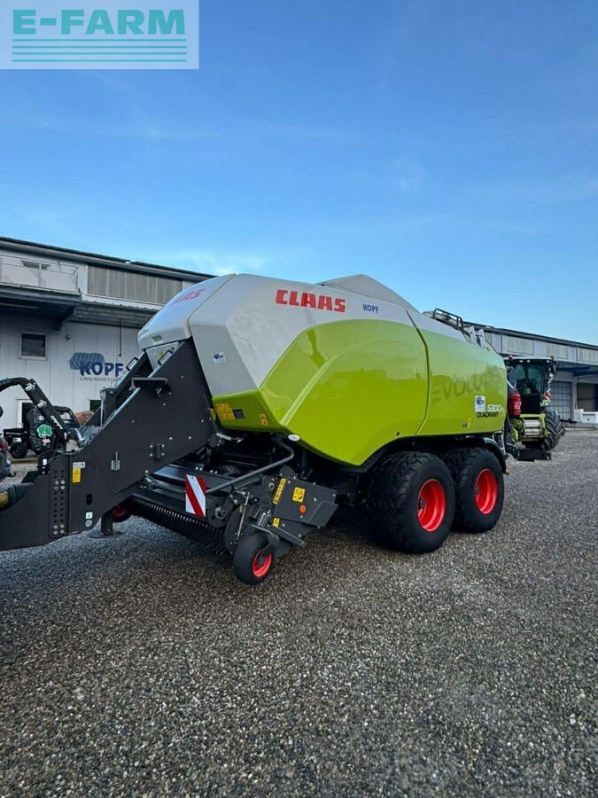 Claas Quadrant 5300 Evolution FC Tandem Baler €139,000