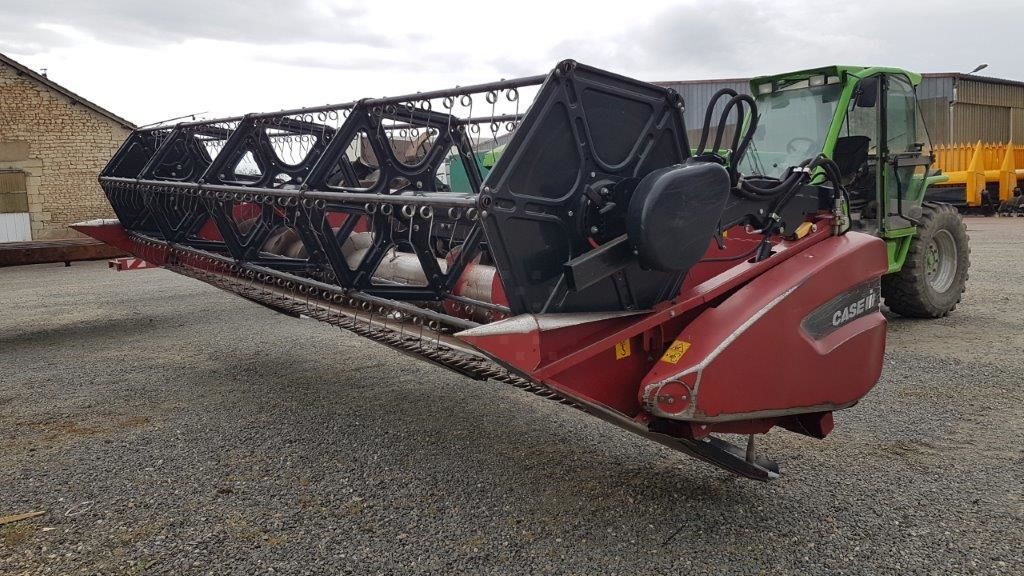E-FARM: Case IH 2040 - Barra - id RPAUIQN - 11.300 € - Anno di costruzione: 2012 - Francia