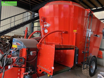 E-FARM: Kuhn Profile Crossmix 20.2 CS - Mixer feeder - id YVRHQB6 - €52,000 - Year of construction: 2023 - France