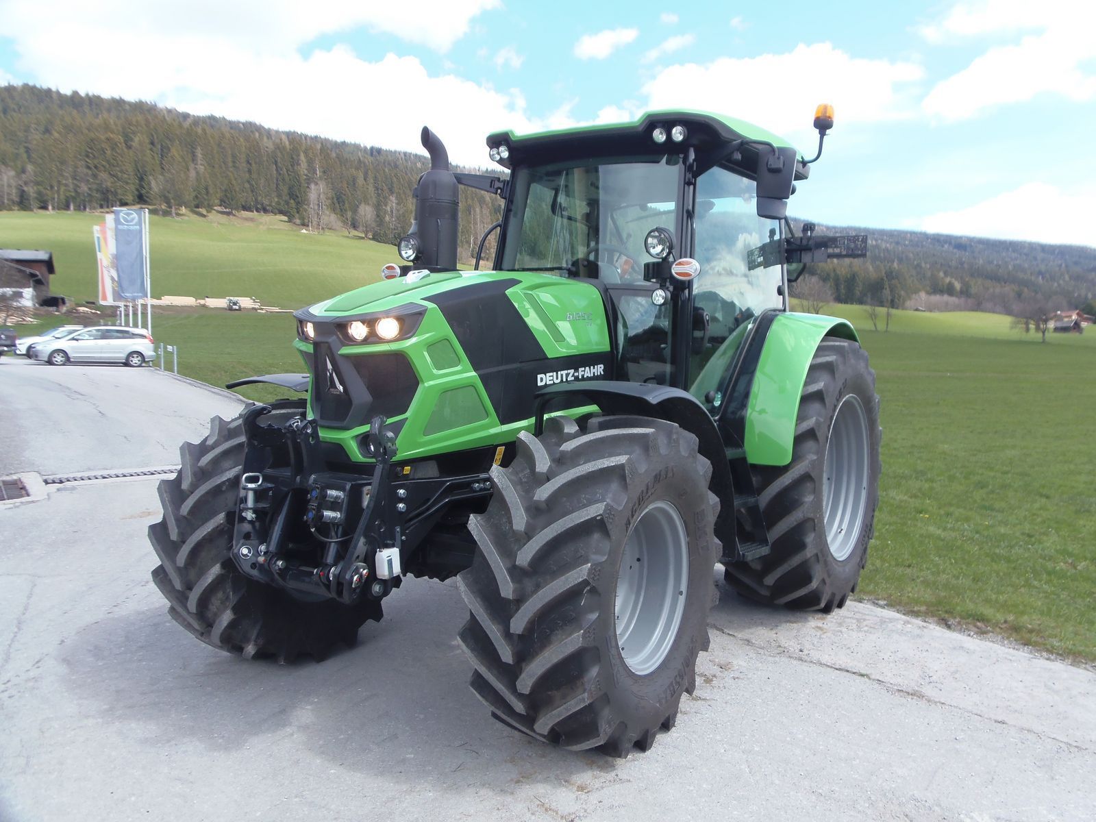 Deutz-Fahr 6125 C TTV Traktor 91.250 €