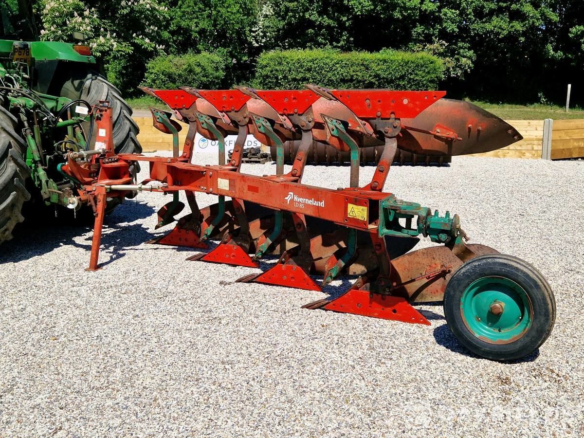 E-FARM: Kverneland ld85-160 - Plug - id QW6XU4J - 5.280 EUR - Anul: 1996 - Regatul Unit